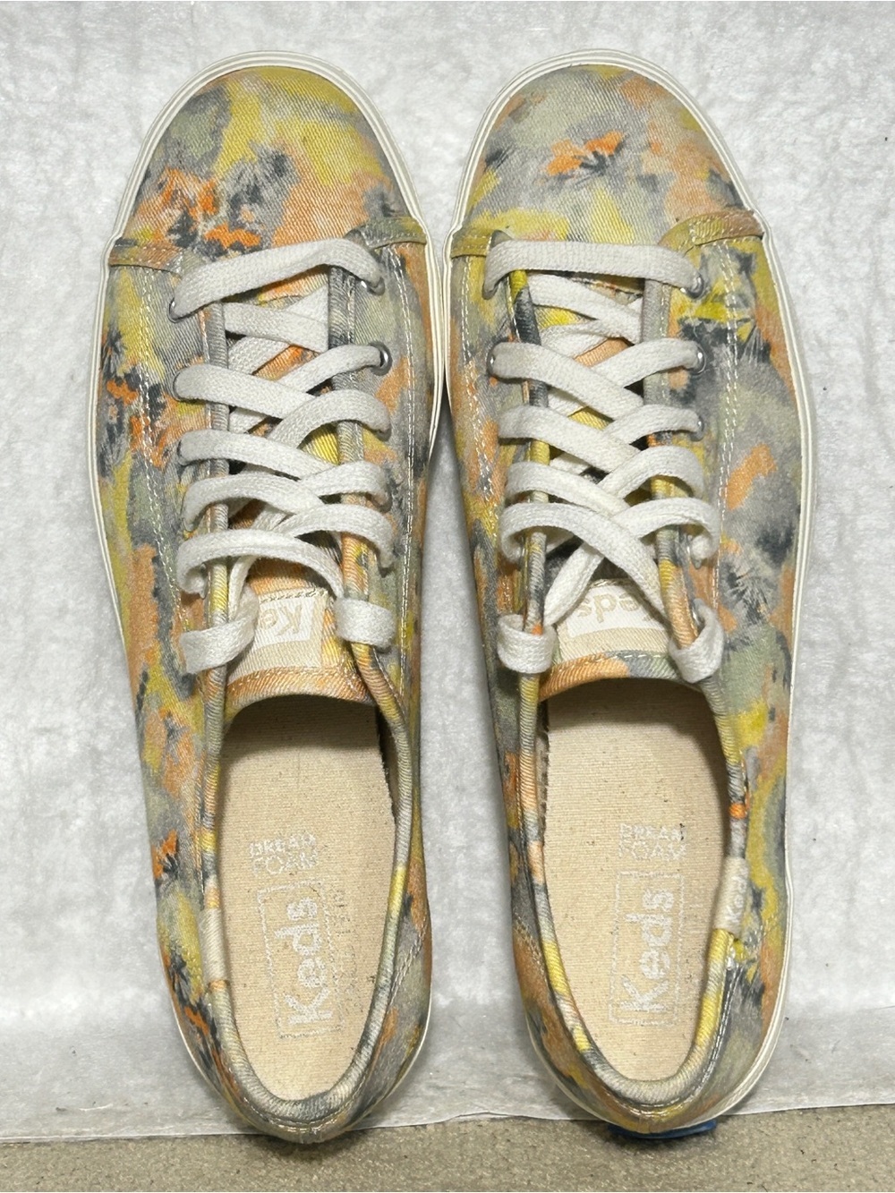 Keds Women's Triple Kick Tie Dye Canvas Platform Fashion Sneakers Shoes SZ US 7 - Picture 5 of 11